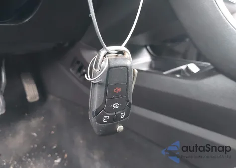 2014 Ford Fusion Se z USA, uszkodzony, nr VIN 3FA6P0H98ER195853